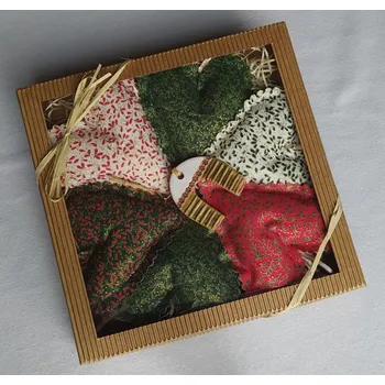 Vánoční dekorace Dárková krabička s ozdobami 03