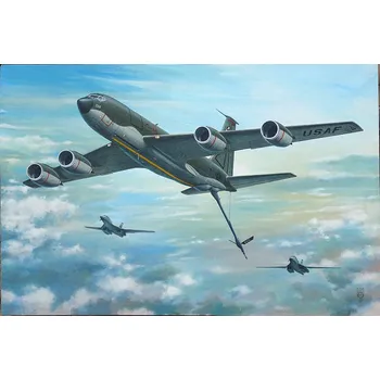 Plastikový model 1:144 Boeing KC-135 (2x camo)