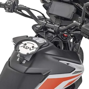 Zavazadlo na motocykl Kappa BF51K redukce pro montáž TANKLOCK tankvaku na víčko nádrže motorky pro KTM 390 Adventure -20, KTM 790 Adventure R 19-20 KTM 390 Adventure rok 2020