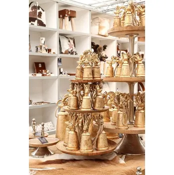 Vánoční dekorace Zlatý kovový zvonek Kozoroh 35cm - 13,5*13,5*35cm