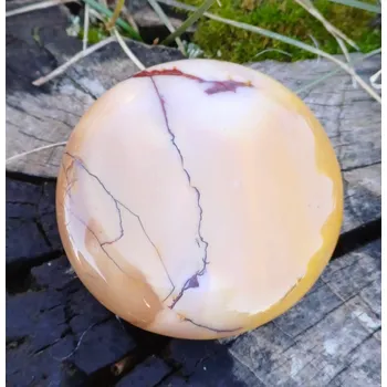 Jaspis mookait hmatka 23g (39 x 38 x 9 mm)