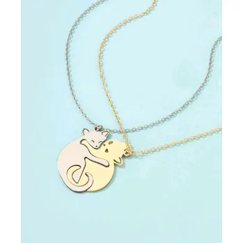 Náhrdelník Náhrdelník kočky v objetí, chirurgická ocel