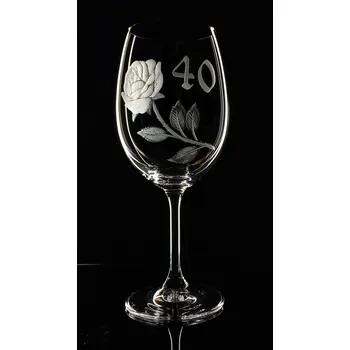 Sklenice Sklenka k 40 narozeninám s růží - ručně ryté (broušené), dárková krabička