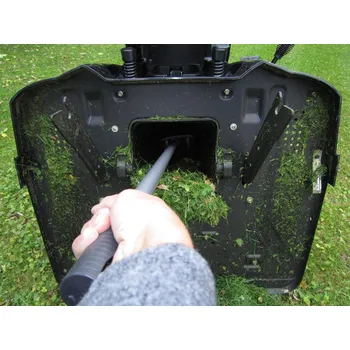 Příslušenství pro zahradní traktor Čistící škrabka k traktoru, teleskopická