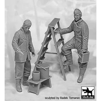 Plastikový model Blackdog 1/32 RAF mechanics personnel 1940-45 set (2 fig.)