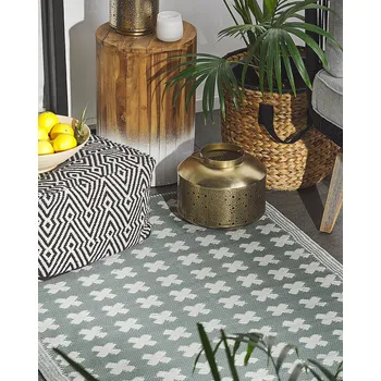 Koberec Koberec zelený 90 x 180 cm venkovní na terasuv moderním stylu Beliani