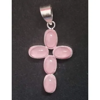 Přívěsek Kříž z růžových kamínků - stříbrný přívěsek