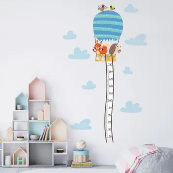 Samolepící dekorace Nálepky na zeď detsky metr veverka a ježek chlapecký - Plotbase, s.r.o., 70x120cm