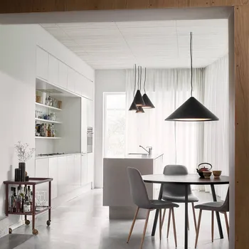 Louis Poulsen Keglen závěsné světlo 17,5cm černá černé LED celkem 5,5 W - Doprava zdarma