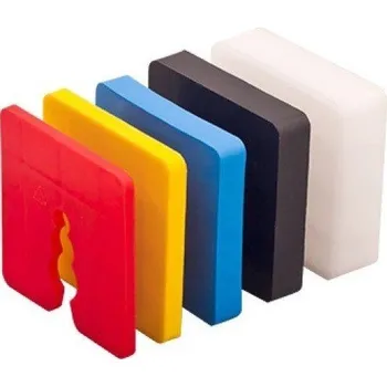 Vymezovací podložka pod soklové profily 15 mm (bal.50/300 ks)