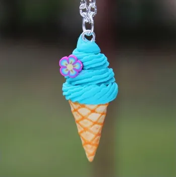 Řetízek CircusMind Řetízek s přívěskem Fimo - šmoulí zmrzlina S2354