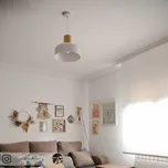 Lindby Závěsné světlo Carlise s dřevěným prvkem - baldachýn- průměr 9 cm, výška 2,5 cm bílá, světlé dřevo 1 x 60 W - Doprava zdarma