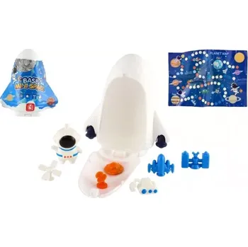 Vesmírná raketa s doplňky