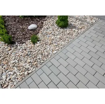 Venkovní dlažba Dlažba zámková FEROBET Parketa šedá – 200×100×60 mm