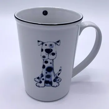 Porcelánový hrnek Pejsek Flek s tenisákem 420ml (Hrnky se psy, pes)