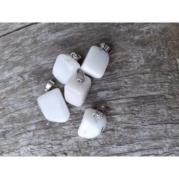 Přívěsek přívěsek jadeit bílý valoun