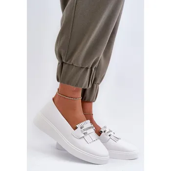 Dámské mokasíny Dámské kožené mokasíny s elegantním zdobením a střapci Step in style, 37 i240_197815_2:37