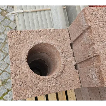 plotová tvarovka Gemec tvárnice půlka 300x300x150mm