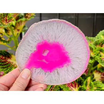 Přírodní kámen Achát leštěný plátek s dutinkou z Brazílie 164g