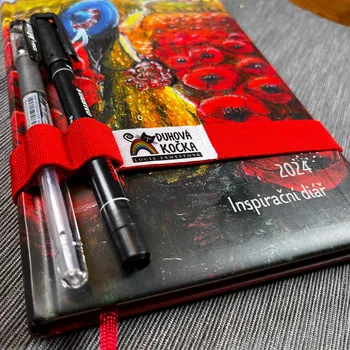 Diář Gumička na VELKÝ diář - mix barev, Lucie Ernestová Barva (parametický filtr): Červená/vínová