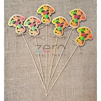 Zápich hřib vykrajovaný dřevěný (6 ks) - přírodní barevný