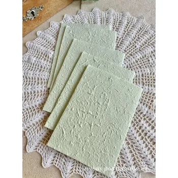 Umělecký papír Pod Rukama Morušový papír - základ přání 12x17 cm Barevnost: zelená
