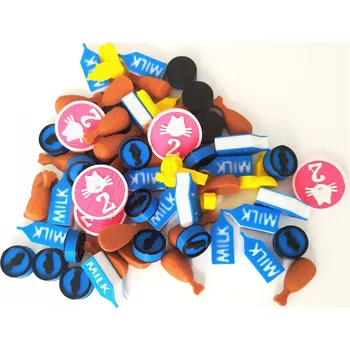 Příslušenství k deskovým hrám TLAMA games Kočíčí klub: plastové žetony potravy