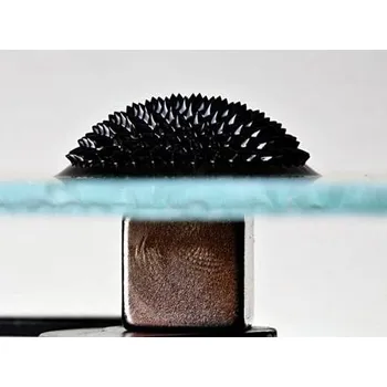 Dekorativní magnet Ferrofluid 10 ml