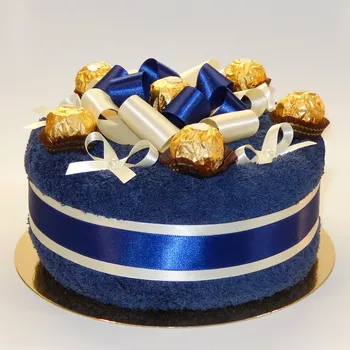 umělá květina Ateliér Confetti Dort z osušky - Edvard