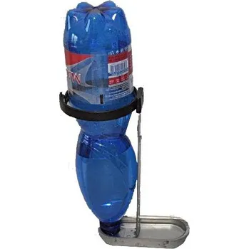 napáječka pro hospodářská zvířata Napáječka pro králíky závěsná