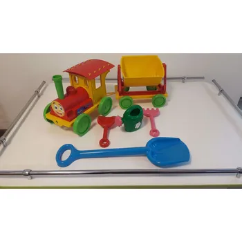 Hračka na písek Vláček + souprava na písek