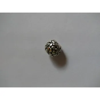 Přívěsek Korálek na náramek srdce a srdíčka s plnými srdíčky