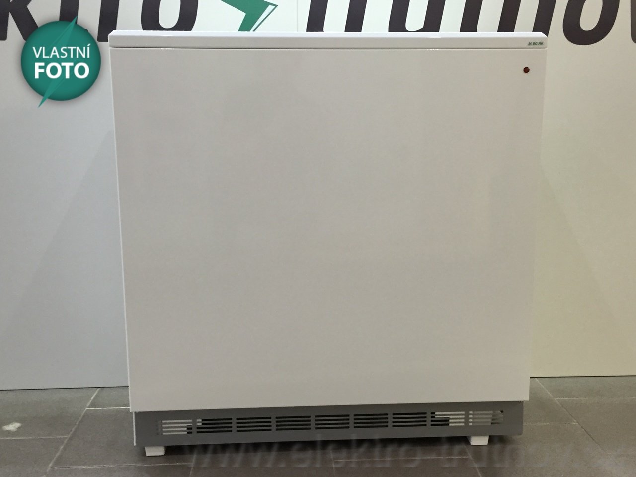 EMKO M20 AK Nové elektrické akumulační kamna s elektronickým termostatem 2kW