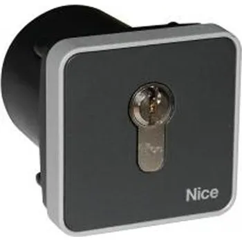 vypínač EKSIEU - klíčový spínač pro montáž pod omítku s cylindr. vložkou