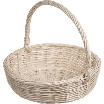 Bílý kulatý proutěný košík