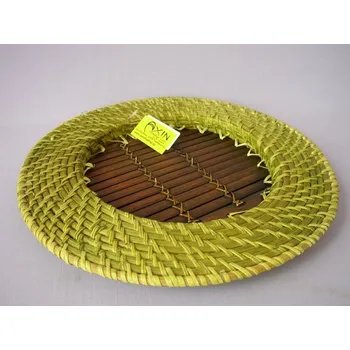 Axin Trading s.r.o. Bambusovo ratanový tácek zelený Axin Trading s.r.o.