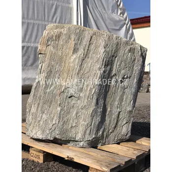 Zahradní dekorace Monolit BRYLA 1 ks 647 kg a 92 cm