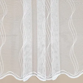 Záclona bílá, svislé vyšívané vlnky, v.180cm