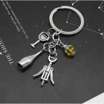 Přívěsek na klíče víno varianta 3