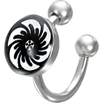 Piercing Piercing se slunečním vzorem