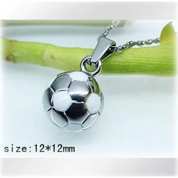 Přívěsek Fotbalový míč s bílými puntíky - ocelový přívěsek