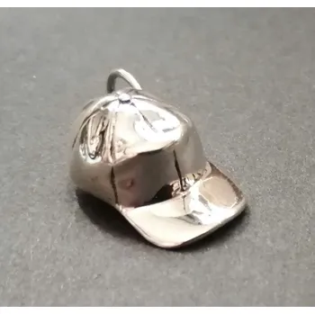 Přívěsek Kšiltovka - stříbrný přívěsek