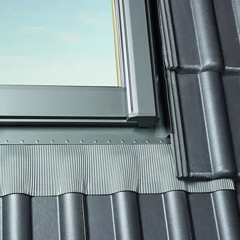 Střecha Roto Lemování pro samostatná střešní okna EDW Qx200 Rozměry oken: 78x118 cm