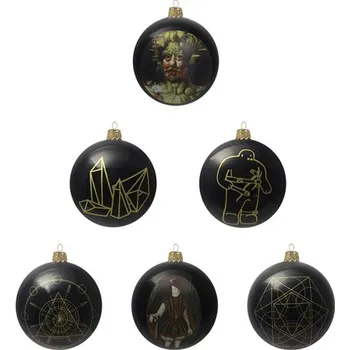 Set vánočních ozdob s dekorem z doby Rudolfa II.