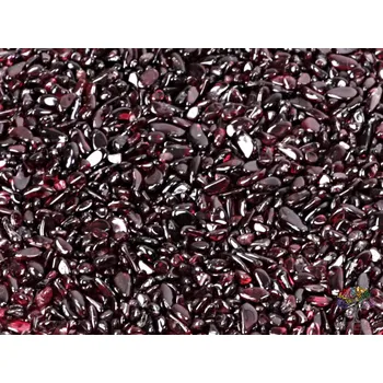 Drahý kámen Magieprirody.cz Tromlované kamínky Granát XXS velikost 3 - 8 mm - Afrika #357 Množství: 100g