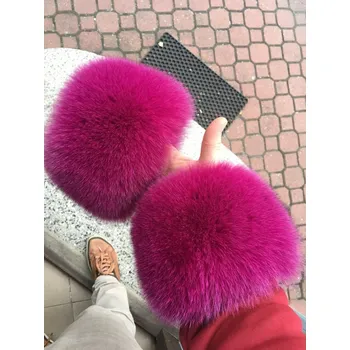 Špongr Kožešinové manžety z polární lišky KMPL3 fuchsiové
