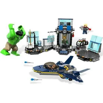 Hračka Lego 6868 Super Heroes Hulkův útěk z Helicarrieru
