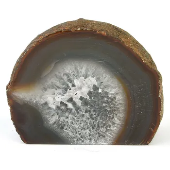 Přírodní kámen Přírodní geoda z achátu (356g)