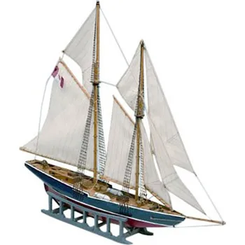 Plastikový model MINI MAMOLI Bluenose 1:160