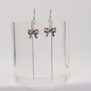 Náušnice Stříbrné náušnice s klasickým zapínáním